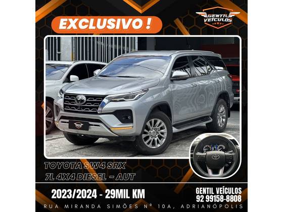 TOYOTA HILUX SW4 2.8 D-4D TURBO DIESEL SRX 7L 4X4 AUTOMÁTICO